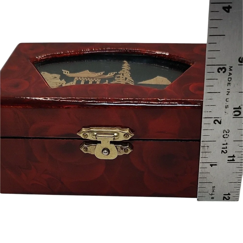 Chinese Jewelry Box Cork Art Lacquer Trinket Box Intricate Red‎ Interior Latch